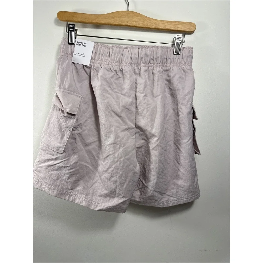 Nike Shorts Womens Small Cargo High Rise Loose Fit Swoosh Pocket DM6247-019